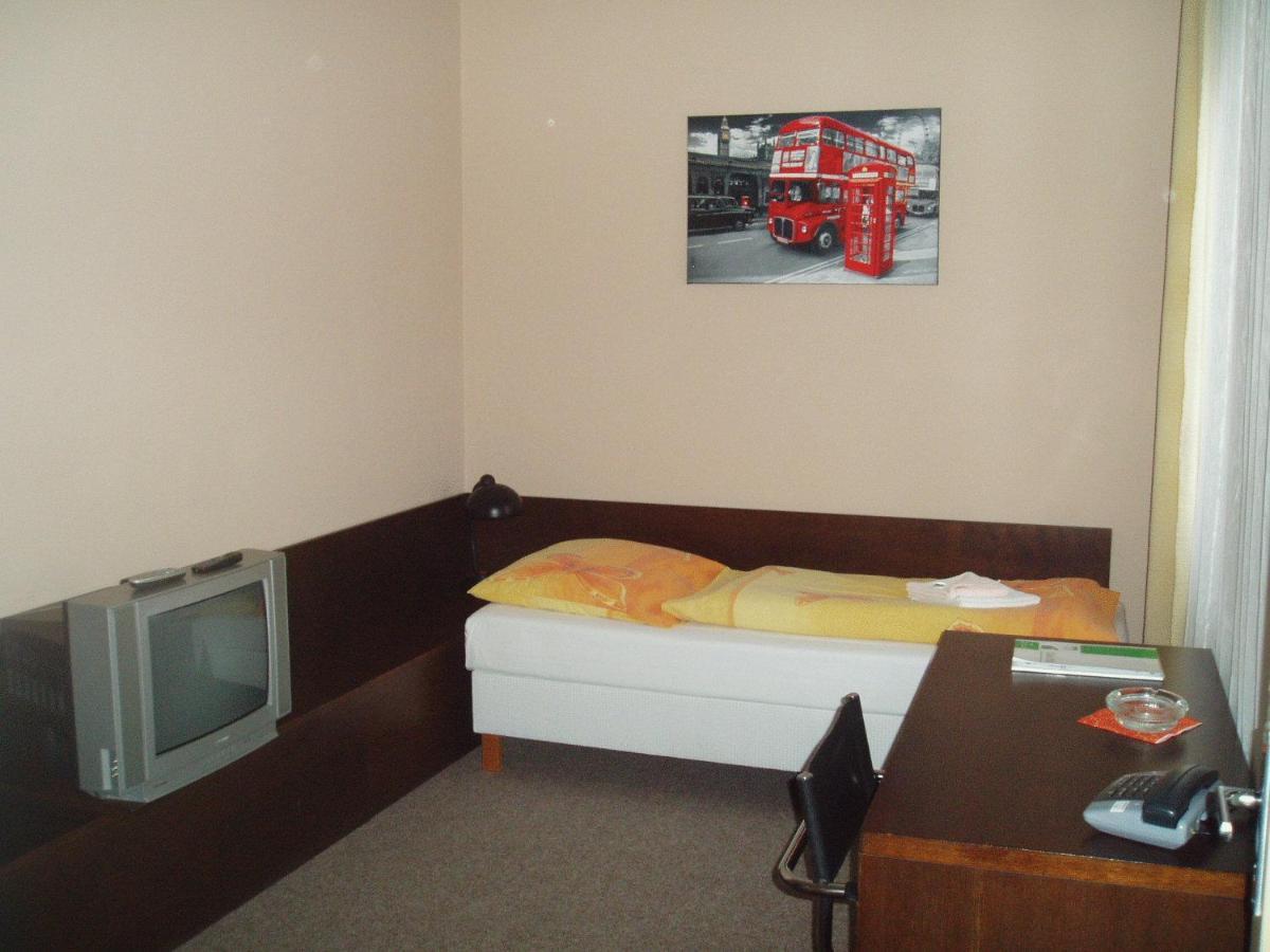 Hotel Bila Ruze Brno Exterior photo