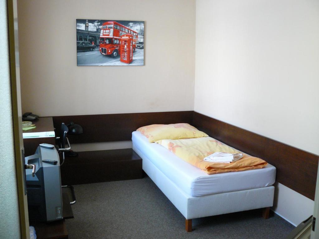 Hotel Bila Ruze Brno Room photo