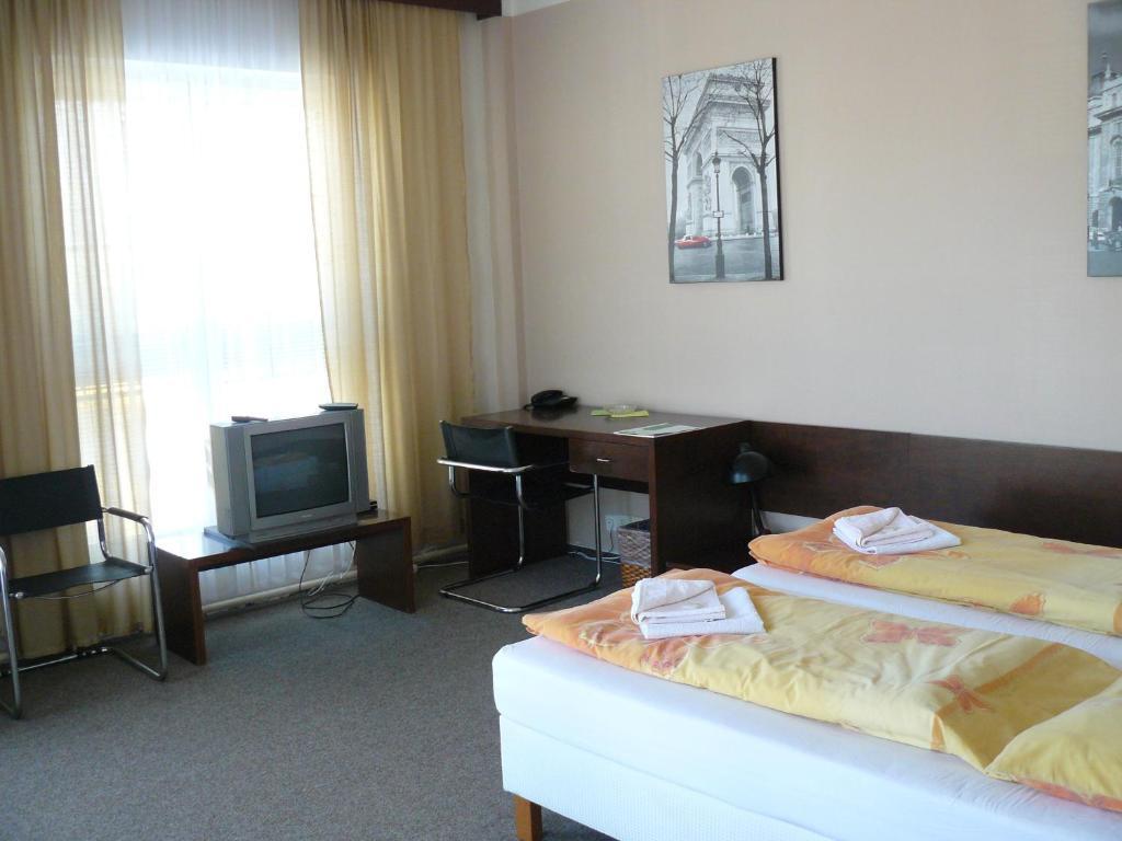 Hotel Bila Ruze Brno Room photo