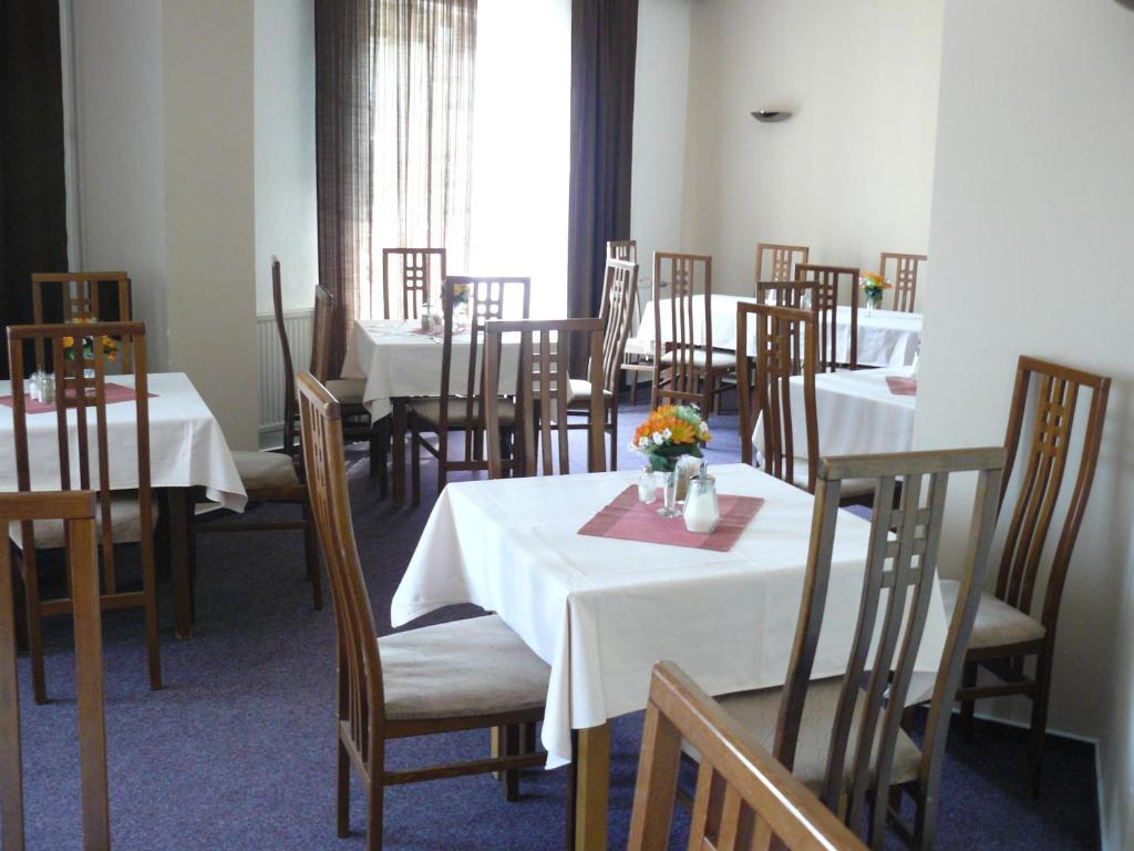 Hotel Bila Ruze Brno Exterior photo